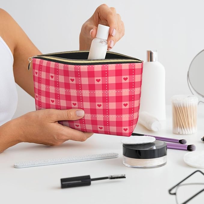 Cute Valentine's Day Hearts Makeup Bag Zipper Pouch Travel Portable Cosmetic Bag Organizer for Women