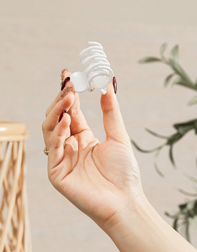 Small Hair Clips for Women Girls, 8 PCS 1.6 Inch Hair Claw Clips for Thin/Medium Thick Hair 4 Style Matte Hair Jaw Clips Non-Slip Tiny Hair Accessories