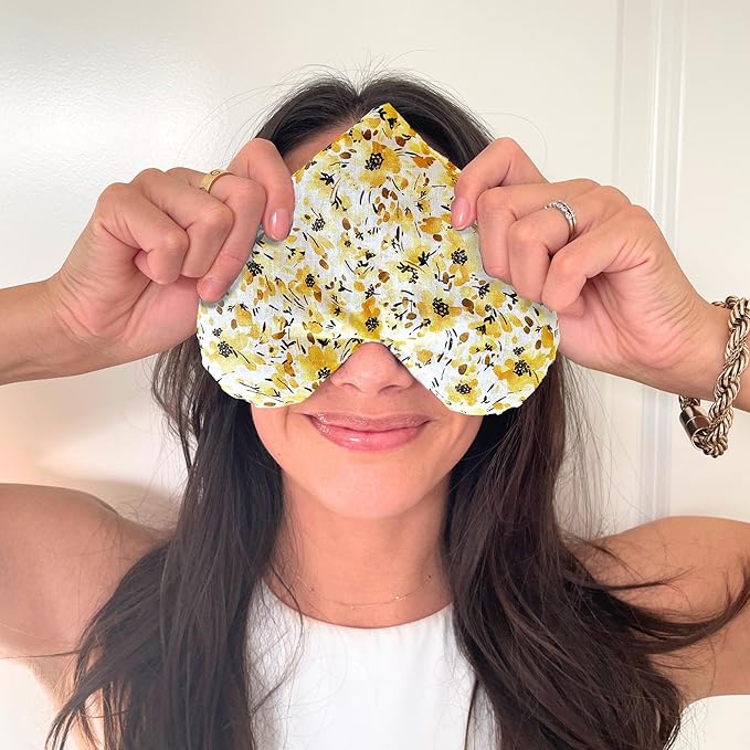 Weighted Heart Eye Pillow with Organic Lavender & Flaxseed – Relaxation Gift for Women, Meditation Tool, Mindful Rest, Cooling Eye Mask, Wellness Self-Care Kit
