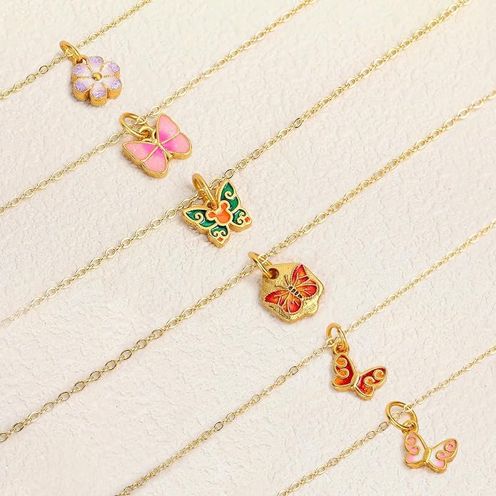 Dainty 18K Gold Plated Butterfly Necklaces Cute Gold Necklace for Women Simple Choker Jewelry for Women Trendy Jewelry Gifts