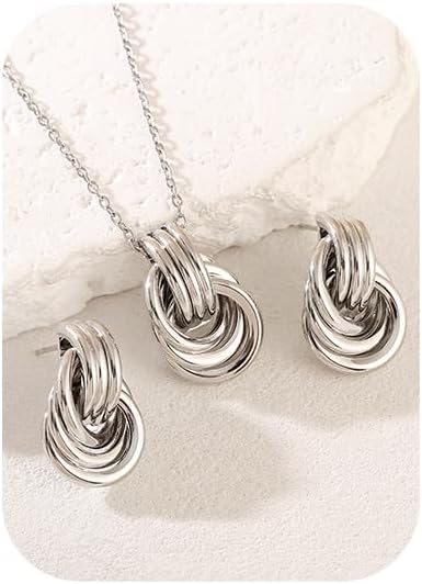 Gold Knot Pendant Necklace for Women Gold Statement Geometric Necklace Dainty Link Choker Necklace Trendy Jewelry Accessories