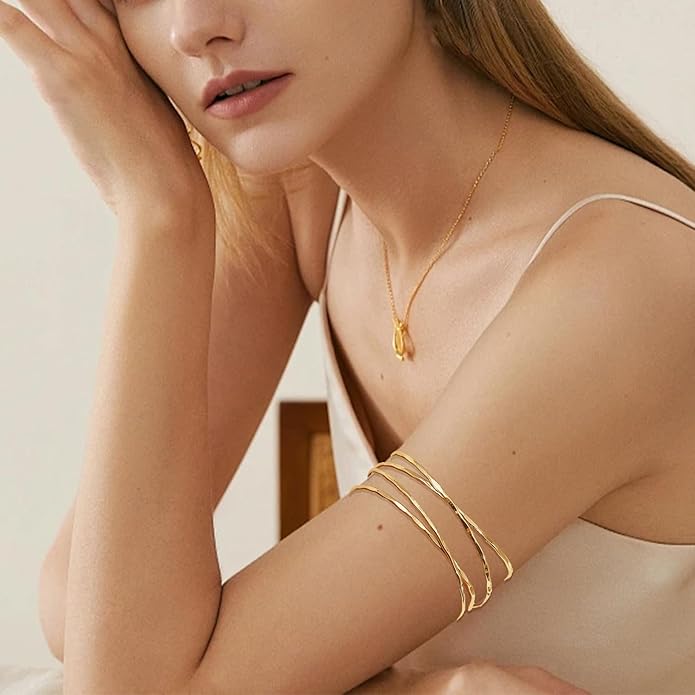 BROCC 2PCS Gold Coil Swirl Upper Arm Bracelet for Women Open Upper Arm Cuff Bangle Armlet Gold Silver Adjustable Armband Bracelet Set