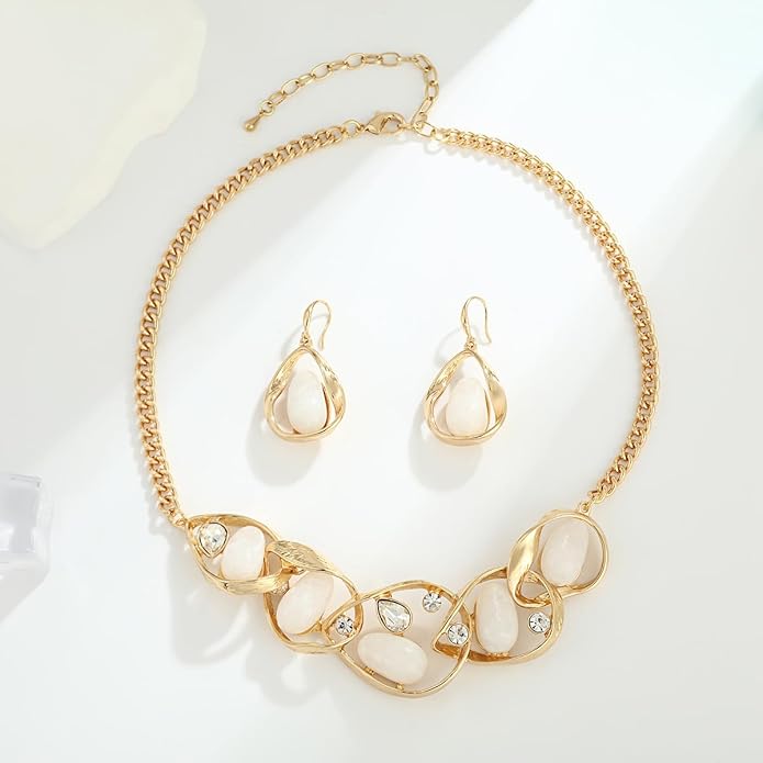 Chunky Statement Jewelry Set Blue Ocean Seashell Choker Necklaces Earrings Set for Women Pearl Bib Collar Necklaces for Party Prom Pageant Summer Fashion Jewelry Unique Birthday Gift