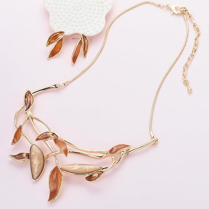 Retro Women's Crystal Floral Petal Leaf Chunky Statement Necklace and Earrings Set Party Jewelry