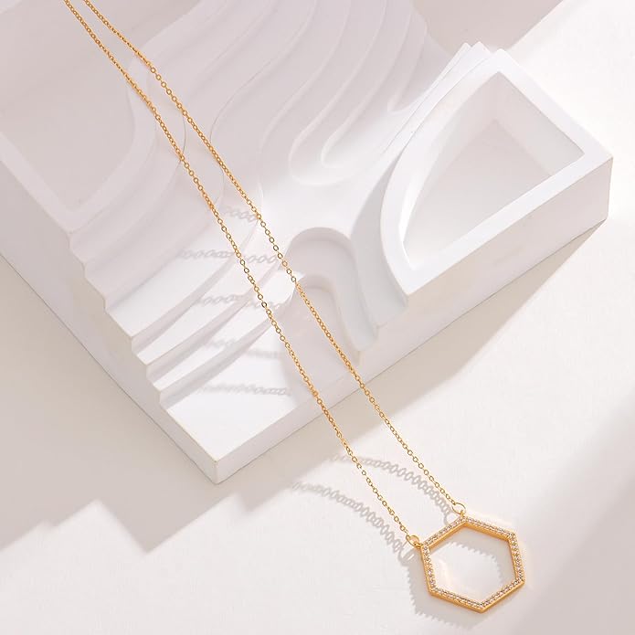Gold Knot Pendant Necklace for Women Statement Gold Necklace 14K Gold Plated Knot Choker Trendy Jewelry