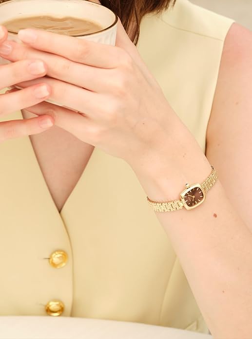 Gold Watches for Women Vintage Ladies Wrist Watches Stainless Steel Dainty Small Gold Watch with Link Removal Tools and Gift Box for Women and Love Ones