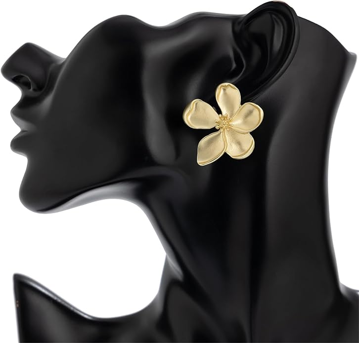 GYRMMUE Vintage Gold Flower Necklace Earrings,Large Flower Necklace Rings Earrings Set Statement Five-Petal Flower Necklace Chunky Floral Earrings Rings Jewelry for Women