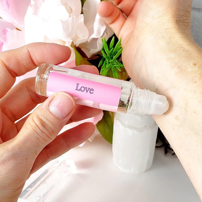 Love Perfume for Women | Roll-on Perfume Oil | A Luxurious Musk & Amber Fragrance for Women