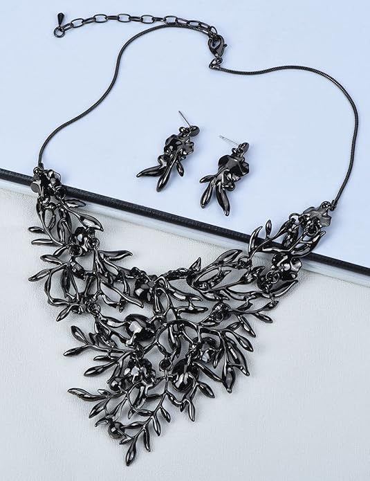 Vintage Women Beautiful Crystal Flower Enamel Blossom Flower Collar Bib Statement Necklace and Earrings Set for Women Wedding Bridal Prom