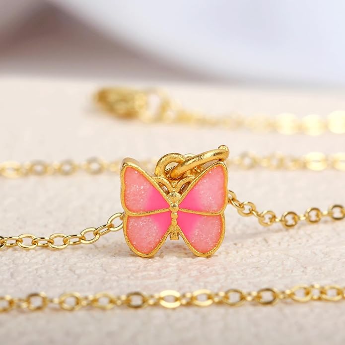 Dainty 18K Gold Plated Butterfly Necklaces Cute Gold Necklace for Women Simple Choker Jewelry for Women Trendy Jewelry Gifts