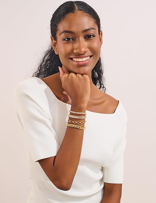 Gold Chain Bracelet Set for Women 14K Gold Plated Bracelets Multi-Layer Stackable Bracelet Dainty Cuban Paperclip Chain Bracelets Pack Jewelry
