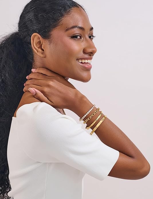 Gold Chain Bracelet Set for Women 14K Gold Plated Bracelets Multi-Layer Stackable Bracelet Dainty Cuban Paperclip Chain Bracelets Pack Jewelry