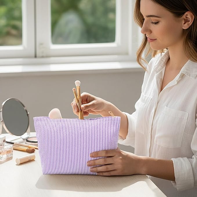 Sanwuta 4 Pcs Seersucker Cosmetic Bag Seersucker Makeup Bag Women Stripe Large Travel Toiletry Organizer Preppy Storage Pouch for Wedding Bridesmaid Bride Mom (Pink, Green, Yellow, Purple)