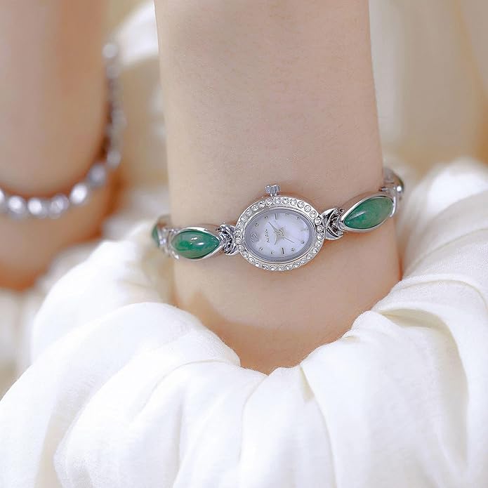LOREO Elegant Women’s Gold Bracelet Watch Vintage Oval Dial, Waterproof Quartz Movement, Small Face Dress Watch for Ladies