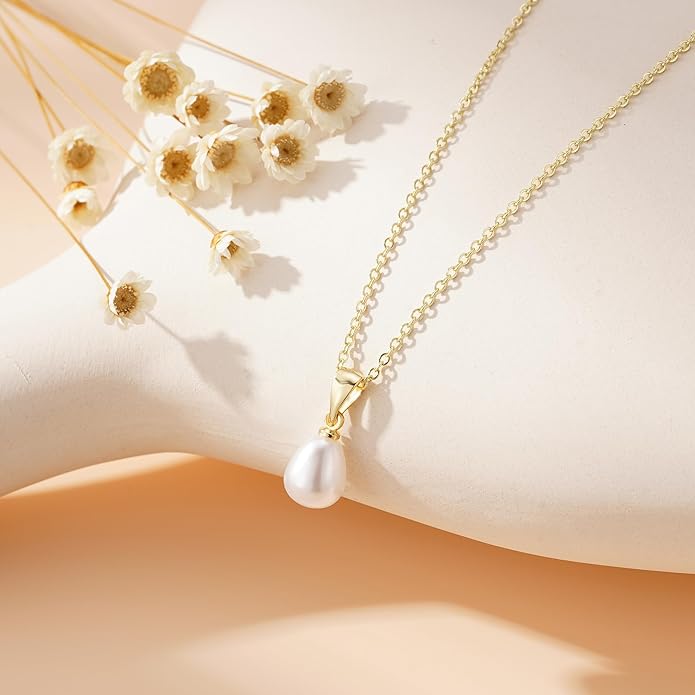 Yoosteel Pearl Necklace for Women - 14K Gold Plated Pearl Pendant Necklaces Minimalist Women Pearls Layered Necklace Dainty Trendy Bridal Bridesmaid Wedding Gifts for Her