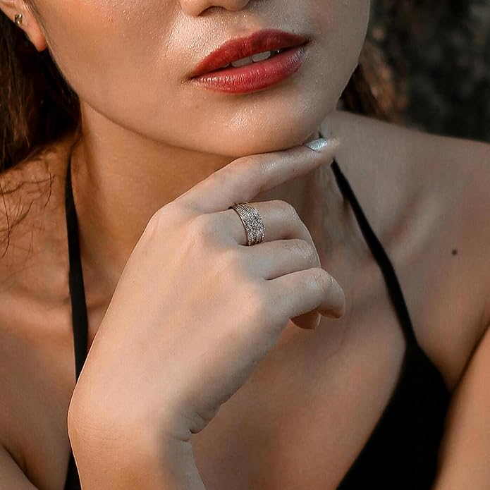 Mytys 2 Tone Intertwined Crossover Statement Ring Fashion Chunky Band Rings for Women Wide Index Finger Rings Costume Jewelry