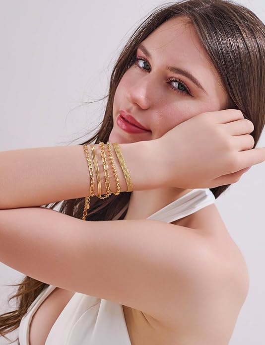 Gold Chain Bracelet Set for Women 14K Gold Plated Bracelets Multi-Layer Stackable Bracelet Dainty Cuban Paperclip Chain Bracelets Pack Jewelry