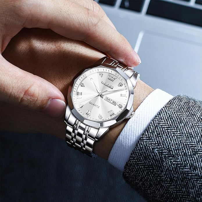 Men's Casual Stainless Steel Watch, Big Face Easy to Read Analog Quartz Watch with Day and Date, Classic Waterproof Diamond Roman Arabic Numerals Dial Dress Watch for Men, Gold Silver Black Band