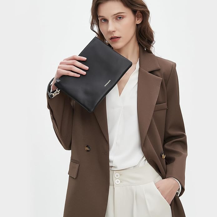 DORIS&JACKY Lambskin Leather Wristlet Clutch Purse for Women Soft Designer Slim Cell Phone Pouch Bag with Detachable Strap