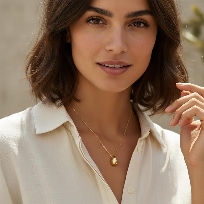 Gold Pendant Necklace for Women 14K Gold Necklaces for Women Teardrop Necklace Minimalist Design and Soft Curves Womens Dainty Necklaces with Pendant