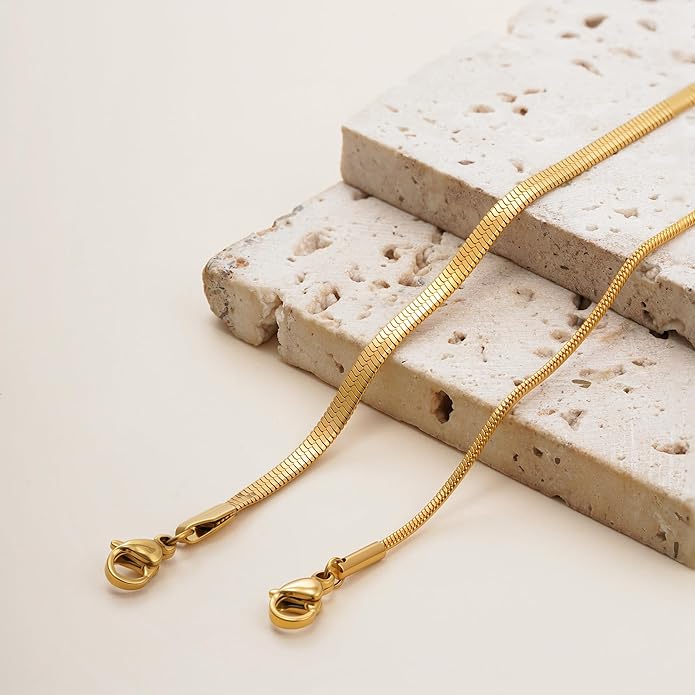 Gold Necklace for Women, 18K Gold Plated Layered Herringbone Necklace Choker Chain Necklaces Dainty Gold Necklaces Waterproof Jewelry for Women Non Tarnish