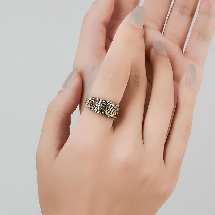 Mytys 2 Tone Intertwined Crossover Statement Ring Fashion Chunky Band Rings for Women Wide Index Finger Rings Costume Jewelry