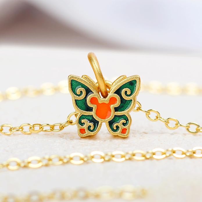 Dainty 18K Gold Plated Butterfly Necklaces Cute Gold Necklace for Women Simple Choker Jewelry for Women Trendy Jewelry Gifts