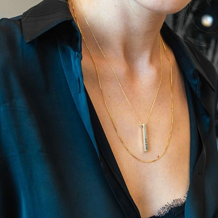 OAK & LUNA - Personalized Pillar Bar Necklace with Diamond Options - Custom Inscription Engraved Pendant - Up to 4 Names - Jewelry Gift for Women, Her, Mother For Mother's Day, Christmas