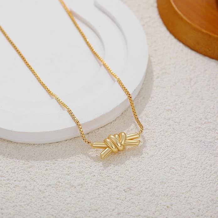 Gold Knot Pendant Necklace for Women Dainty Gold Necklace Love Knot Necklace Statement Jewelry
