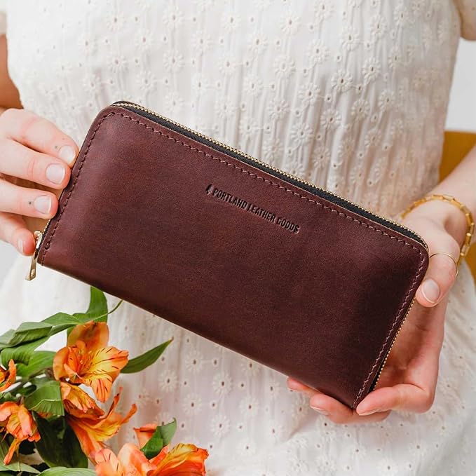 Portland Leather Goods Women's Accordion Zip Wallet – Handcrafted in Durable, Full-Grain Leather – 8 Card Slots & Secure Zippered Pocket – Cognac