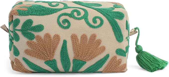 Huar Travel Makeup Bag- Large Capacity Cosmetic Bags for Women - Water Resistance Lining Portable Pouch & Open Toiletry Bag - Perfect Girls Makeup Organizer for Travel Essentials (Beige)