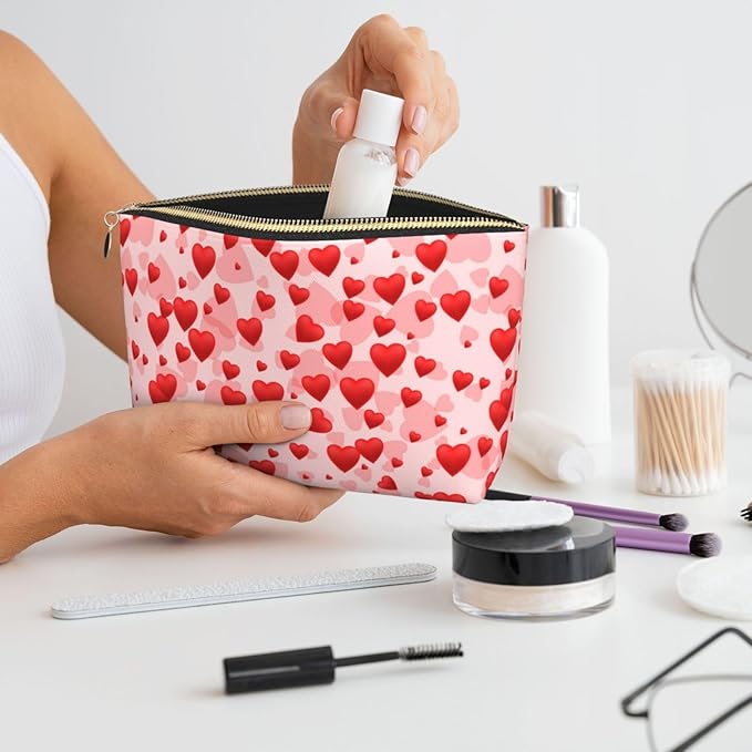 Cute Valentine's Day Hearts Makeup Bag Zipper Pouch Travel Portable Cosmetic Bag Organizer for Women