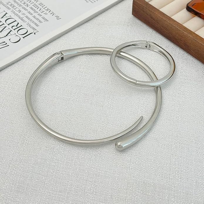 Chunky Gold Choker Necklace for Women With Bracelets, 18K Gold Plated Statement Teardrop Collar Silver Minimalist Fashion Accessories Jewelry Gifts