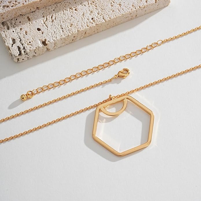 Gold Knot Pendant Necklace for Women Statement Gold Necklace 14K Gold Plated Knot Choker Trendy Jewelry