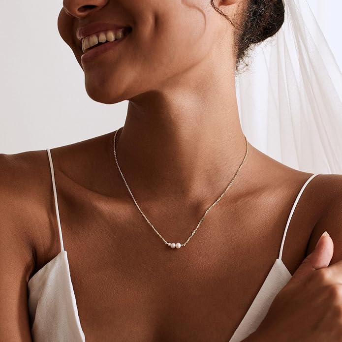 Gold Pearl Necklaces for Women Trendy 14k Gold Plated Dainty Necklace Simple Pearl Drop Single Charm Pendant Necklace Women's Jewelry Best Friend Birthday Gifts Gold Jewelry for Women