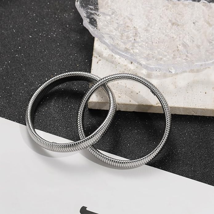 18K Gold Plated Bracelets for Women Gold Bangles for Women Chunky Bangle Bracelets for Women Bracelets Stack Tarnish Free Bangle Set of 3 for Women Accessories for Her Gifts