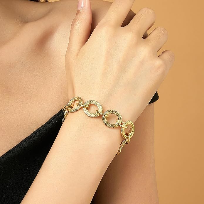 Mytys Chunky Chain Link Bracelet Two-Tone Mixed Metal Textured Toggle Clasp Statement Bangle Bracelet Jewelry for Women Fashion