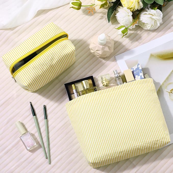 2 Pieces Makeup Bag Set Cute Cosmetic Pouch for Women Seersucker Travel Toiletry Bag Preppy Small Makeup Purse Pouch Aesthetic Skincare Brushes Storage Organizer for Christmas Women(Yellow)