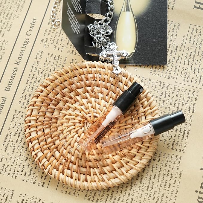 Women's Designer Perfume Sampler Lot Discovery Set x 30, Luxury High-End Perfume Vials for Women, Mini Samples Gift for Girlfriend, Wife, or Mother（30 pcs）