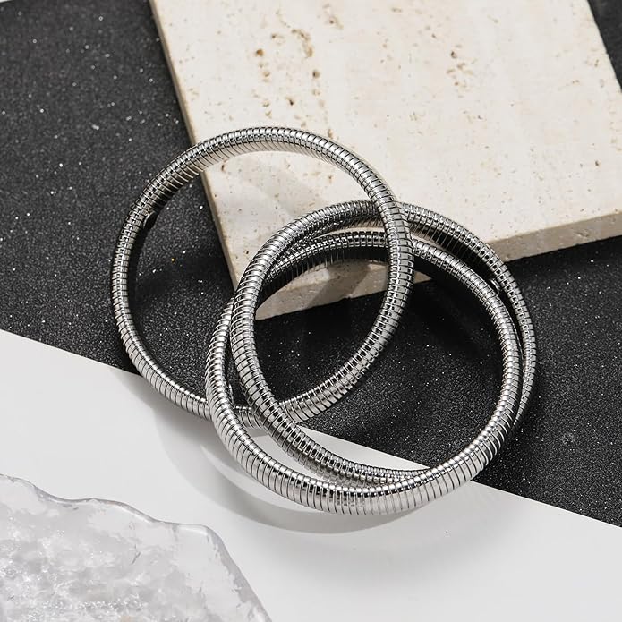 18K Gold Plated Bracelets for Women Gold Bangles for Women Chunky Bangle Bracelets for Women Bracelets Stack Tarnish Free Bangle Set of 3 for Women Accessories for Her Gifts