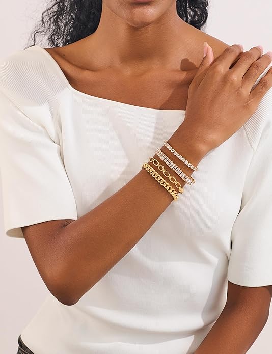 Gold Chain Bracelet Set for Women 14K Gold Plated Bracelets Multi-Layer Stackable Bracelet Dainty Cuban Paperclip Chain Bracelets Pack Jewelry