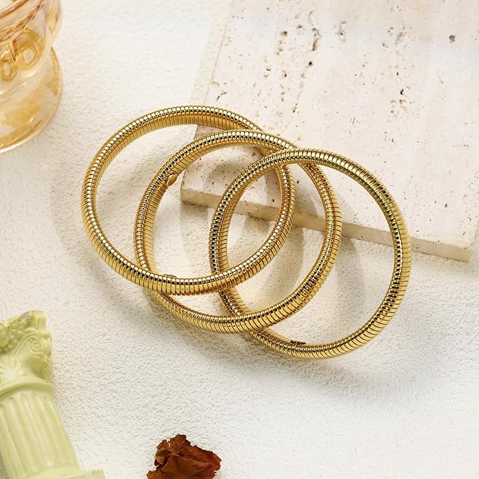 18K Gold Plated Bracelets for Women Gold Bangles for Women Chunky Bangle Bracelets for Women Bracelets Stack Tarnish Free Bangle Set of 3 for Women Accessories for Her Gifts