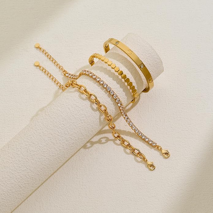 Gold Chain Bracelet Set for Women 14K Gold Plated Bracelets Multi-Layer Stackable Bracelet Dainty Cuban Paperclip Chain Bracelets Pack Jewelry