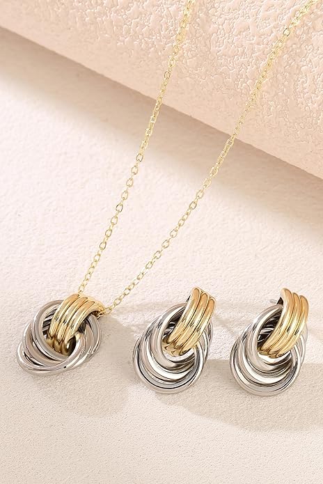Gold Knot Pendant Necklace for Women Gold Statement Geometric Necklace Dainty Link Choker Necklace Trendy Jewelry Accessories