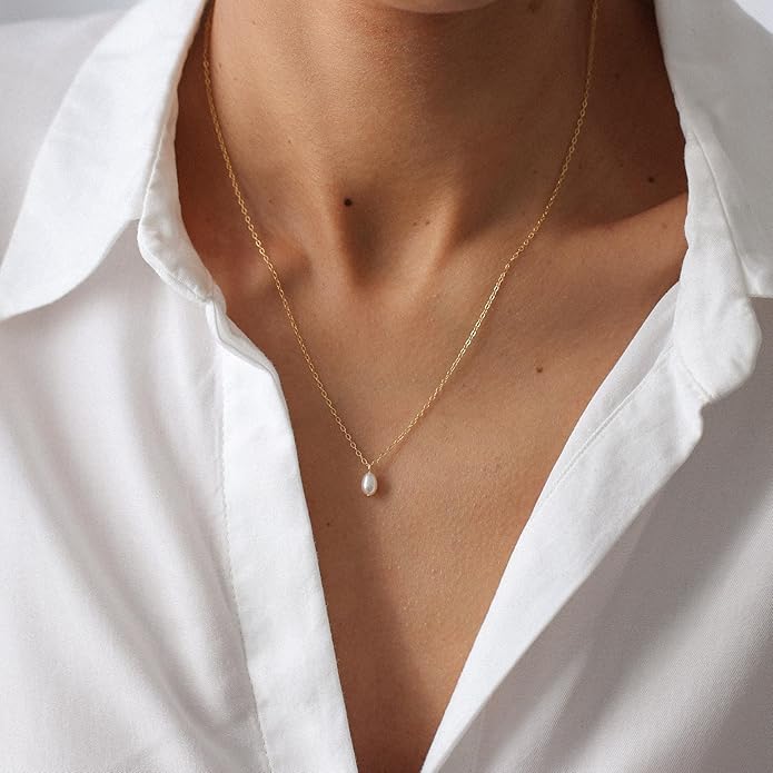 Gold Pearl Necklaces for Women Trendy 14k Gold Plated Dainty Necklace Simple Pearl Drop Single Charm Pendant Necklace Women's Jewelry Best Friend Birthday Gifts Gold Jewelry for Women