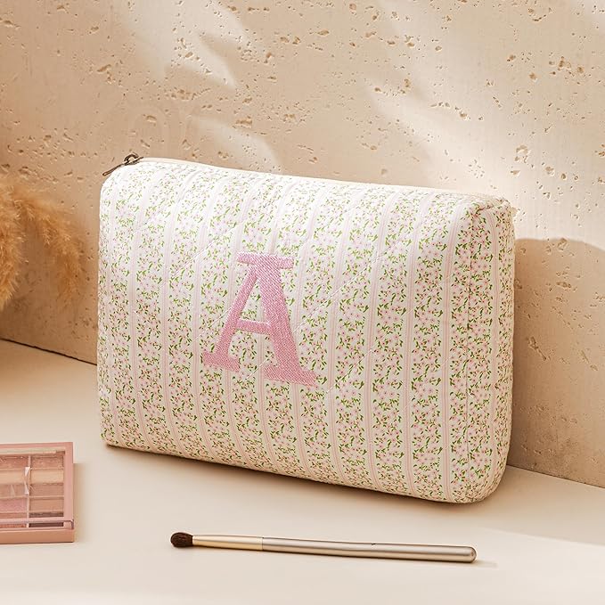 HBselect Initial Quilted Makeup Bag, Pink Cosmetic Travel Toiletry Bag, Flowers Coquette Zipper Make Up Pouch Organizer Teen Girl Gift Trendy Stuff V
