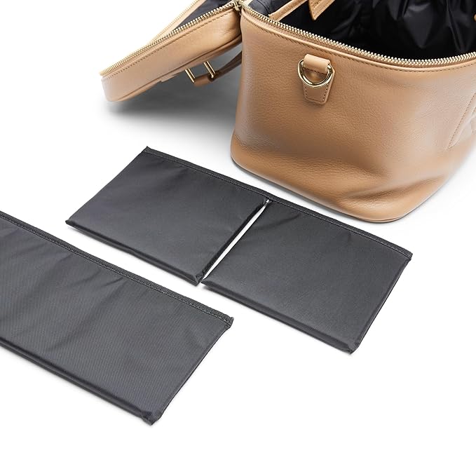 Leatherology Camel XL Train Case – Full-Grain Leather Cosmetic Organizer with Spacious Interior, Removable Dividers, Water-Resistant Lining & D-Rings for Strap