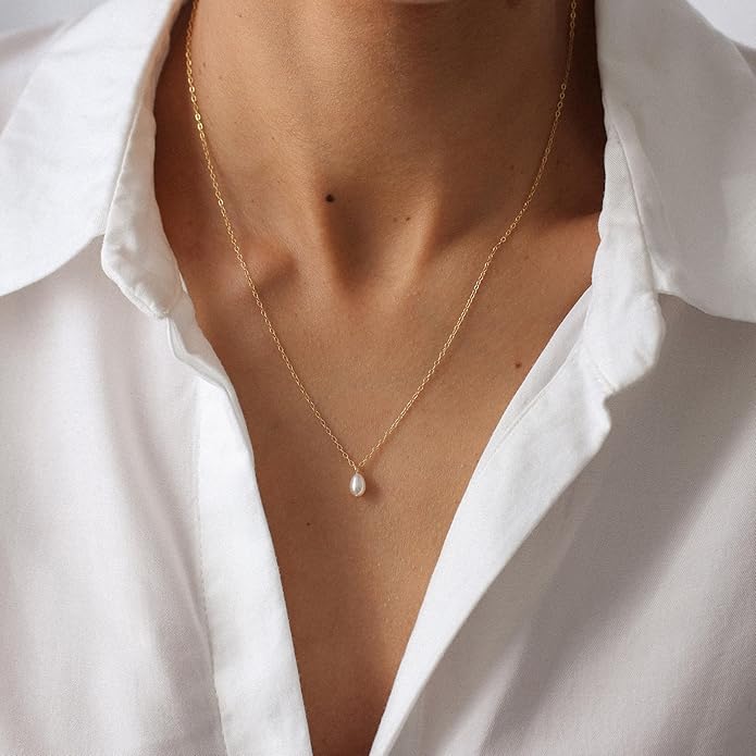 Gold Pearl Necklaces for Women Trendy 14k Gold Plated Dainty Necklace Simple Pearl Drop Single Charm Pendant Necklace Women's Jewelry Best Friend Birthday Gifts Gold Jewelry for Women
